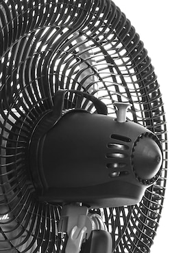 Ventilador de pedestal T-Fal con control remoto 3 velocidades