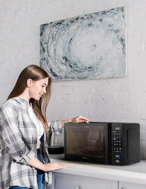 Horno de microondas convencional Midea modelo MMDT11S2MB de 1.1 pies cúbicos